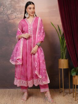 VISHUDH - Women Pink Printed Kurta with Pant & Dupatta (Set of 3)