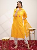Yellow color option, Sold out, Currently selected