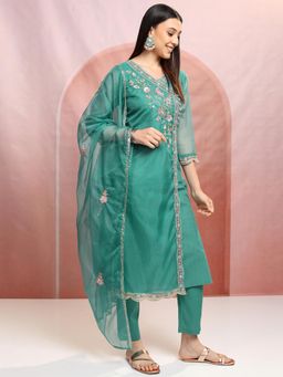 VISHUDH - Women Green Embroidered Kurta with Pant & Dupatta (Set of 3)