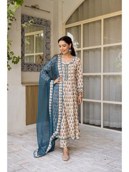 Hezal - Bagh Beige Block Print Kurta with Pant and Dupatta (Set of 3)