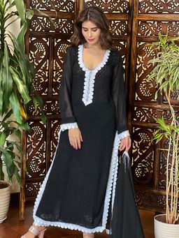 Label Aishwaryrika - Black Midnight Bloom Chikankari Lace Kurta with Pant and Dupatta (Set of 3)