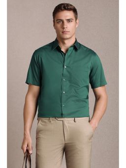 Louis Philippe - Men Solid Half Sleeves Formal Shirt