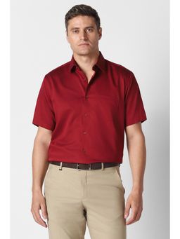 Van Heusen - Men Maroon Solid Half Sleeves Wedding Shirt