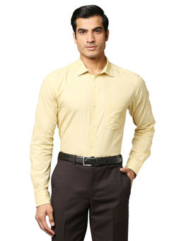 Park Avenue - Men Medium Yellow Stripes Shirt
