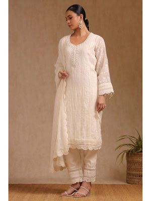 Women Liva Off White Embroidered Kurta Comfort Pant Dupatta