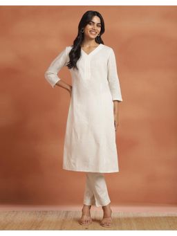 Fabindia - Natural Cotton Chikankari Pant and Kurta Set