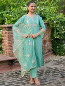 Libas - Women Green Embroidered Kurta with Pant and Dupatta (Set of 3)