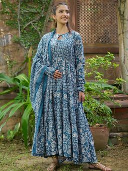 Libas - Women Anarkali Kurta and Trousers with Dupatta Blue (Set of 3)