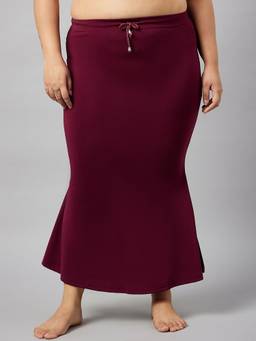G Heist - Women Burgundy Plus Size Solid Skinny Fit Saree Shapewear