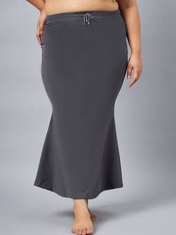 G Heist - Women Grey Plus Size Solid Skinny Fit Saree Shapewear