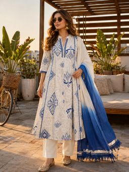 BERRYLICIOUS - Women Beige Printed Aline Kurta Pant and Dupatta
