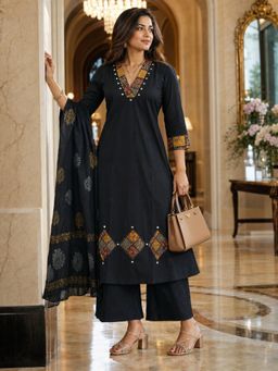 BERRYLICIOUS - Women Black Printed A-Line Kurta Palazzo and Dupatta