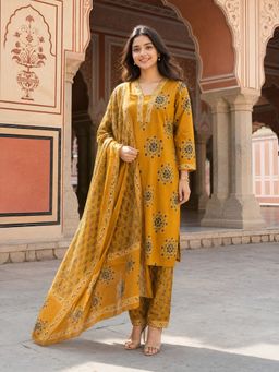 KAFTANIZE - Yellow Printed Kurta Pant with Dupatta