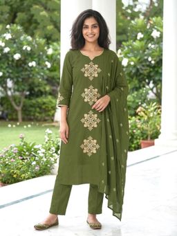 BERRYLICIOUS - Women Green Embroidered Kurta Pant and Dupatta