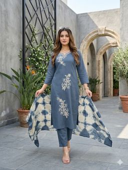 BERRYLICIOUS - Women Blue Embroidered Kurta Pant and Dupatta