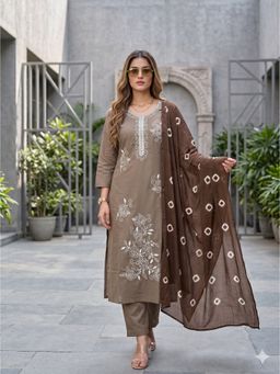 BERRYLICIOUS - Women Brown Embroidered Kurta Pant and Dupatta