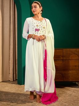 THE52 - Women'S Embroidery Work Kurta Pant and Dupatta