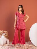 Pink color option, Currently selected