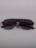 Black color option, Sold out, Currently selected
