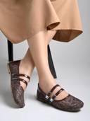 Brown color option