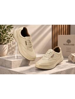 WOODLAND - White Lightweight Breathable Comfortable Casual Sneakers For Men
