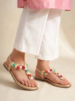 Shoetopia - Women Gold Stylish Flat Sandals