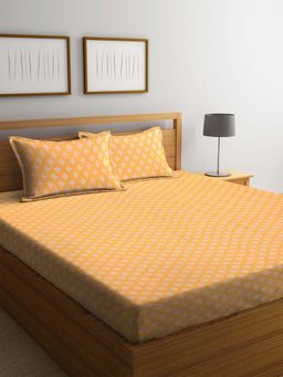 ARRABI - Orange Handwoven Cotton Double King Bedsheet with 2 Pillow Covers