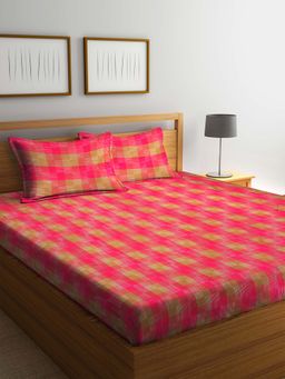 ARRABI - Pink Blocks Handwoven Cotton Double Bedsheet with 2 Pillow Covers