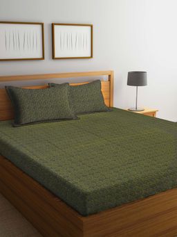 ARRABI - Green Blocks Handwoven Cotton Double Bedsheet with 2 Pillow Covers