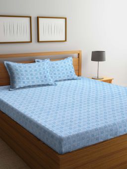 ARRABI - Blue Blocks Handwoven Cotton Double King Bedsheet with 2 Pillow Covers