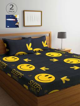 ARRABI - Multicolor Printed TC Cotton Blend Double 2 Bedsheets with 4 Pillow Covers