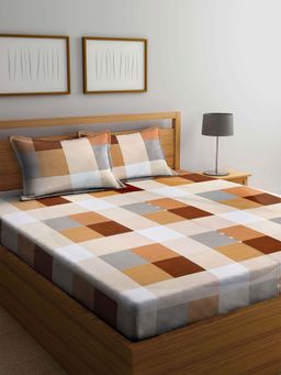 ARRABI - Multi Geometric TC Cotton Blend Double King Bedsheet with 2 Pillow Covers
