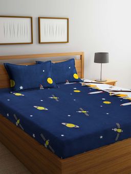ARRABI - Blue Graphic TC Cotton Blend Double Bedsheet with 2 Pillow Covers