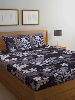 ARRABI - Black Leaf TC Cotton Blend Double Bedsheet with 2 Pillow Covers