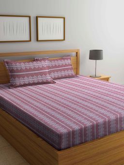 ARRABI - Red Leaf Handwoven Cotton Double King Bedsheet with 2 Pillow Covers
