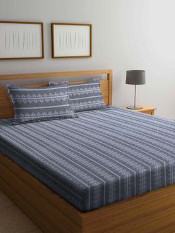 ARRABI - Grey Leaf Handwoven Cotton Double King Bedsheet with 2 Pillow Covers