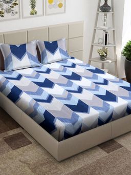 ARRABI - Blue Geometric TC Cotton Blend King Bedsheet with 2 Pillow Covers