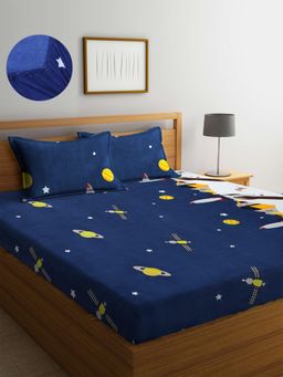 ARRABI - Blue Graphic TC Cotton Blend Double Fitted Bedsheet with 2 Pillow Covers
