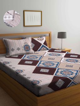 ARRABI - Multi Graphics TC Cotton Blend Double Fitted Bedsheet with 2 Pillow Covers