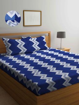 ARRABI - Blue Geometric TC Cotton Blend Double Fitted Bedsheet with 2 Pillow Covers