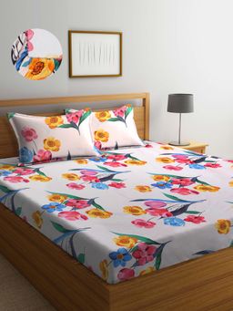 ARRABI - Multi Floral TC Cotton Blend Double Fitted Bedsheet with 2 Pillow Covers