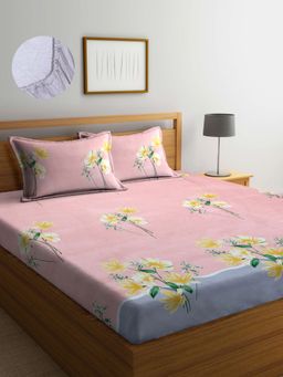 ARRABI - Peach Floral TC Cotton Blend Super King Fitted Bedsheet with 2 Pillow Covers