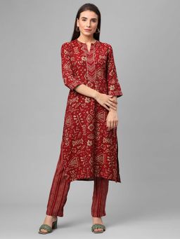 Shree - Women Rayon Maroon Floral Printed Kurta With Trouser (Set Of 2)
