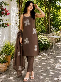 HOUSE OF JAMOTI - Rough Brown Cotton Embroidered Kurta with Pant and Dupatta
