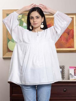 Mukul - White The Motif Top