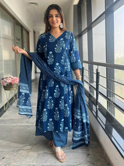 BLACK SCISSOR - Pure Cotton Floral Printed Angarkha Kurta with Palazzo and Dupatta (Set of 3)