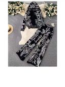 Black color option, Currently selected