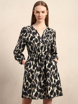 VERO MODA - Abstract Print Short Dress - Black