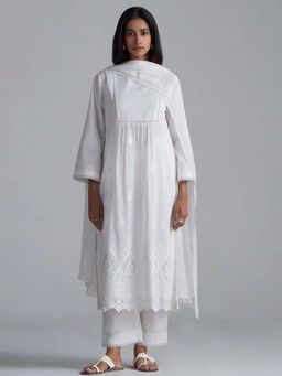 Ganga Fashions - White Mul-Mul Embroidered Kurta Set