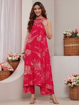 Libas - Women Red Floral Printed Kurta with Palazzo
